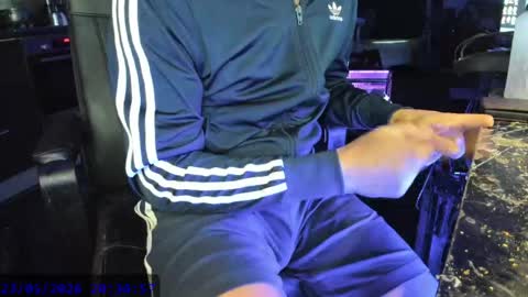 Snapshot of maxel_f chatting on May 23, 2026, 6:34 pm Maxel F online show from May 23, 2026, 6:34 pm