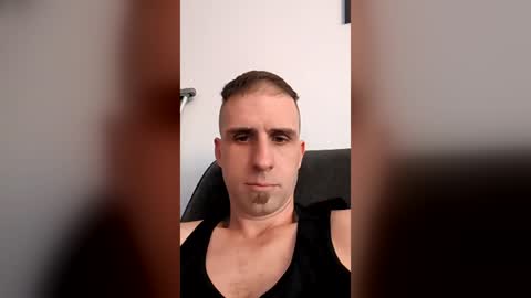 maxenceb1984 online show from July 21, 2026, 7:38 pm