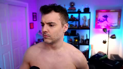 Max Hughes online show from March 13, 2026, 2:18 am