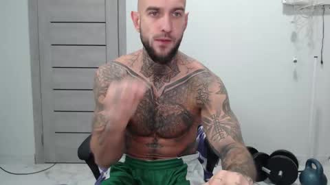 Maximus Fox online show from November 16, 2025, 6:52 am