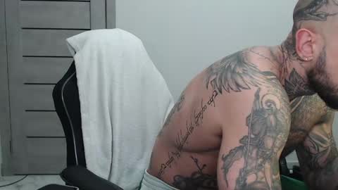 Snapshot of maxi_foxxx chatting on May 11, 2026, 7:47 am Maximus Fox online show from May 11, 2026, 7:47 am