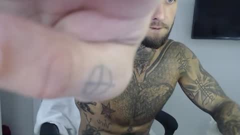 Snapshot of maxi_foxxx chatting on July 9, 2026, 5:55 am Maximus Fox online show from July 9, 2026, 5:55 am