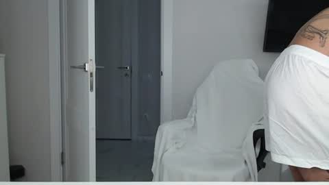 Snapshot of maxi_foxxx chatting on July 10, 2026, 6:50 am Maximus Fox online show from July 10, 2026, 6:50 am