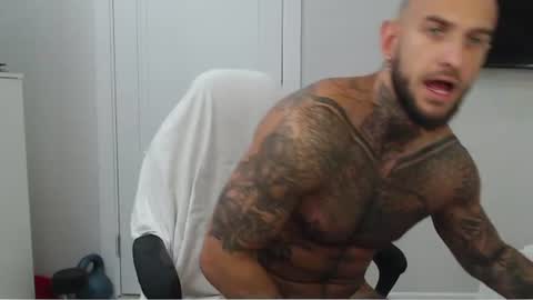 Snapshot of maxi_foxxx chatting on July 20, 2026, 4:49 am Maximus Fox online show from July 20, 2026, 4:49 am