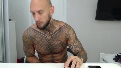 Snapshot of maxi_foxxx chatting on July 21, 2026, 6:49 am Maximus Fox online show from July 21, 2026, 6:49 am