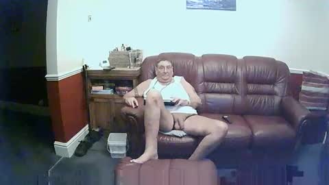 Snapshot of maxi_johnes chatting on January 15, 2025, 12:51 am MAX online show from January 15, 2025, 12:51 am