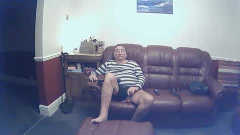 Snapshot of maxi_johnes chatting on January 17, 2025, 9:17 pm MAX online show from January 17, 2025, 9:17 pm