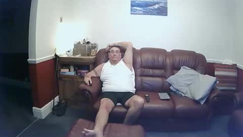 Snapshot of maxi_johnes chatting on January 18, 2025, 8:51 pm MAX online show from January 18, 2025, 8:51 pm