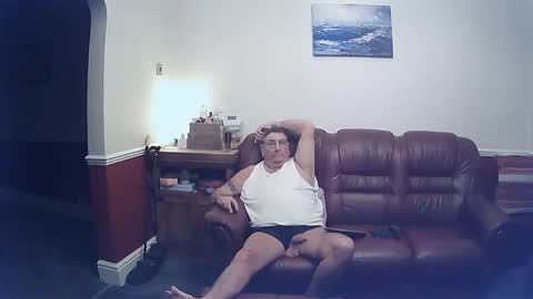 MAX online show from February 9, 2025, 8:56 pm