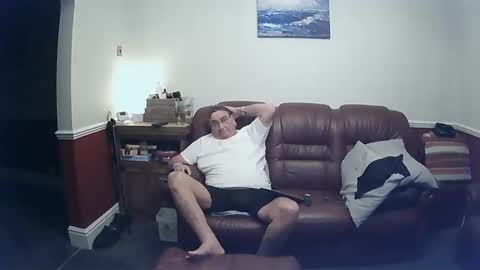 Snapshot of maxi_johnes chatting on March 4, 2025, 9:22 pm MAX online show from March 4, 2025, 9:22 pm