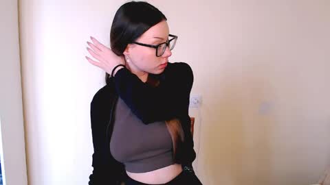 Joanna online show from April 27, 2026, 10:46 am