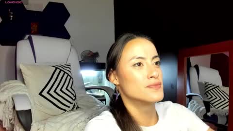 Snapshot of maxianomal chatting on February 9, 2025, 5:54 pm Max online show from February 9, 2025, 5:54 pm