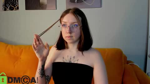 maxine online show from March 11, 2026, 12:22 pm