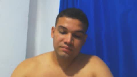maximo08_dlim online show from June 7, 2026, 4:55 pm