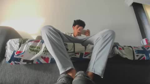 maximo__77 online show from December 21, 2025, 12:23 pm