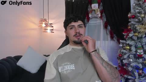 Maximo online show from January 8, 2025, 5:16 am