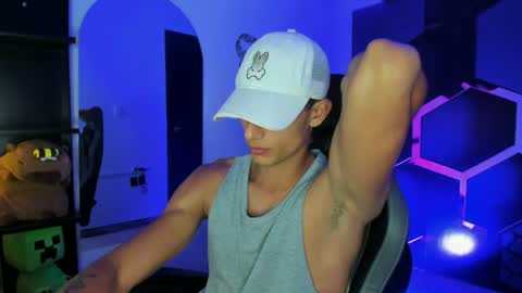 Maximo online show from June 25, 2026, 7:07 pm