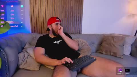 Snapshot of maximo_wolf1 chatting on May 20, 2026, 8:48 pm Maximo Wolf online show from May 20, 2026, 8:48 pm