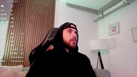 Snapshot of maximo_wolf1 chatting on June 19, 2026, 11:47 am Maximo Wolf online show from June 19, 2026, 11:47 am