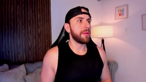 Snapshot of maximo_wolf1 chatting on June 27, 2026, 2:27 am Maximo Wolf online show from June 27, 2026, 2:27 am