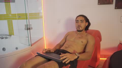 maximo_zahirx online show from March 11, 2026, 7:03 am