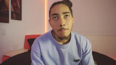 maximo_zahirx online show from March 13, 2026, 3:46 am