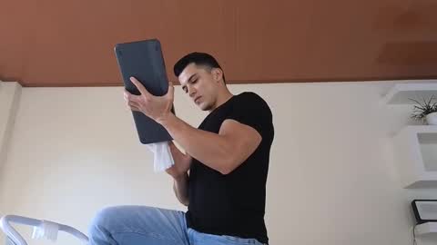 Sebastian online show from January 17, 2025, 5:19 pm