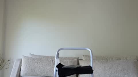 Sebastian online show from February 23, 2025, 8:55 pm