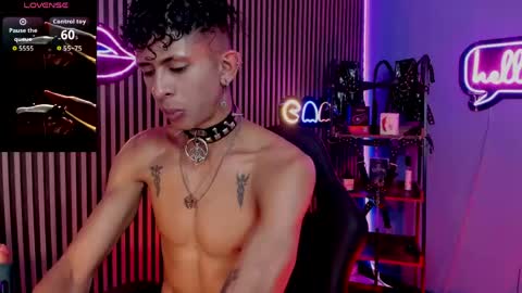 MAXIMO online show from April 28, 2026, 11:43 pm