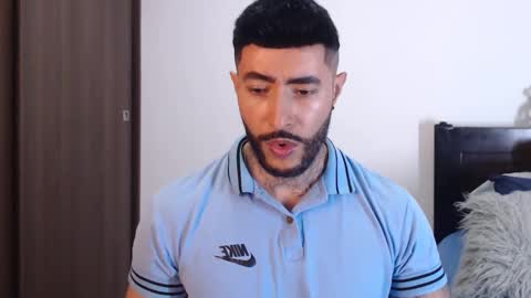 Snapshot of maximus_golden chatting on December 25, 2024, 5:58 am Independent Model online show from December 25, 2024, 5:58 am