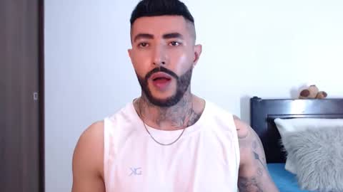 Snapshot of maximus_golden chatting on February 4, 2025, 2:49 am Independent Model online show from February 4, 2025, 2:49 am