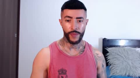 Snapshot of maximus_golden chatting on February 7, 2025, 2:29 am Independent Model online show from February 7, 2025, 2:29 am