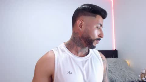 Snapshot of maximus_golden chatting on October 3, 2025, 2:41 am Independent Model online show from October 3, 2025, 2:41 am