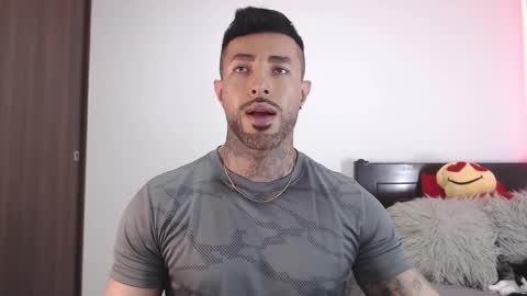 Independent Model online show from February 27, 2026, 4:12 am