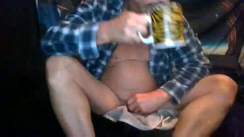 Snapshot of maximus_oreally chatting on March 31, 2026, 11:38 pm Max online show from March 31, 2026, 11:38 pm