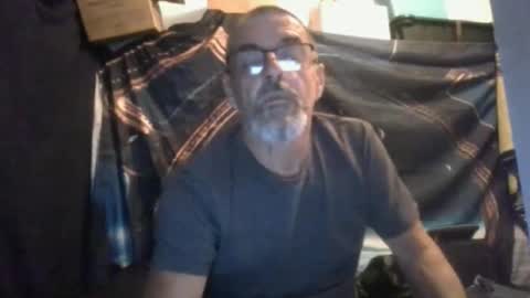 Snapshot of maximus_oreally chatting on April 1, 2026, 12:39 pm Max online show from April 1, 2026, 12:39 pm