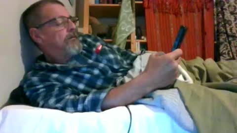 Snapshot of maximus_oreally chatting on April 19, 2026, 9:41 am Max online show from April 19, 2026, 9:41 am