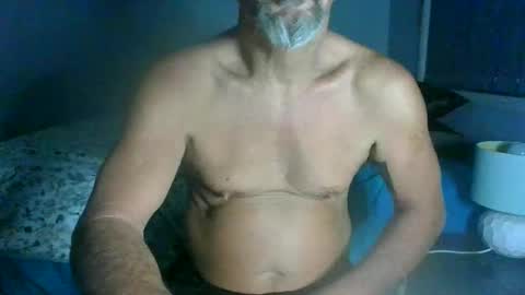 Snapshot of maximus_oreally chatting on June 6, 2026, 12:49 am Max online show from June 6, 2026, 12:49 am