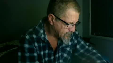 Snapshot of maximus_oreally chatting on June 7, 2026, 11:41 pm Max online show from June 7, 2026, 11:41 pm