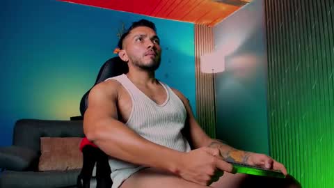 Maximus Clark online show from January 7, 2026, 2:47 am