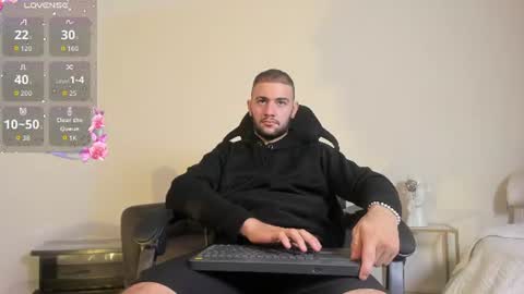 Snapshot of maximusclark1_ chatting on June 30, 2026, 12:06 pm Maximus online show from June 30, 2026, 12:06 pm