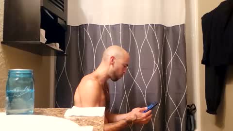 maximusdemitrious online show from December 14, 2025, 12:49 am