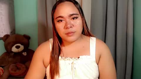 Snapshot of maxine_sucks chatting on July 22, 2026, 5:21 am Maxine Sucks online show from July 22, 2026, 5:21 am