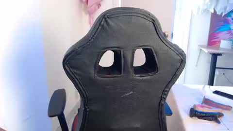 maxinesex_ online show from October 23, 2025, 2:49 pm