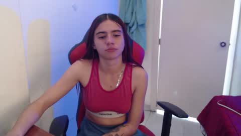Snapshot of maxinesex_ chatting on May 23, 2026, 2:10 pm maxinesex_ online show from May 23, 2026, 2:10 pm