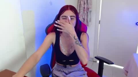Snapshot of maxinesex_ chatting on July 10, 2026, 2:30 pm maxinesex_ online show from July 10, 2026, 2:30 pm