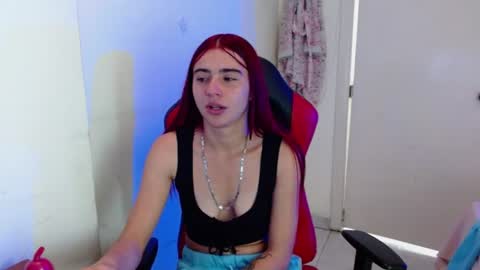 Snapshot of maxinesex_ chatting on July 14, 2026, 2:12 pm maxinesex_ online show from July 14, 2026, 2:12 pm