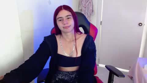 Snapshot of maxinesex_ chatting on July 17, 2026, 1:51 pm maxinesex_ online show from July 17, 2026, 1:51 pm