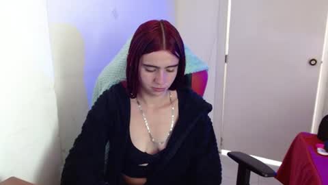 Snapshot of maxinesex_ chatting on July 28, 2026, 3:21 pm maxinesex_ online show from July 28, 2026, 3:21 pm