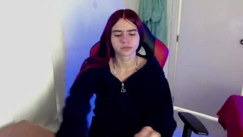 Snapshot of maxinesex_ chatting on July 30, 2026, 2:05 pm maxinesex_ online show from July 30, 2026, 2:05 pm